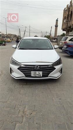 Hyundai Elantra 2020