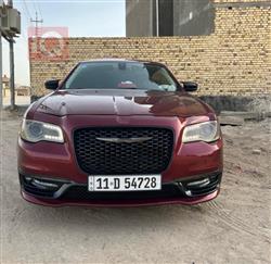 Chrysler 300 2021