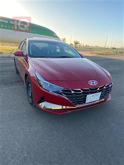 Hyundai Elantra 2022