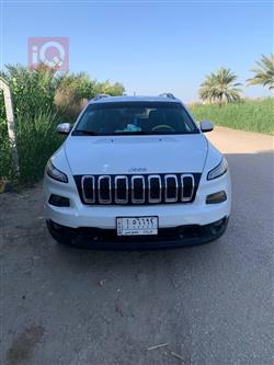 2017 جيب شيروكي