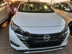 Nissan Sunny 2024