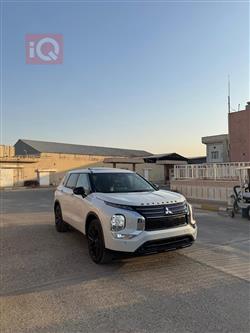 Mitsubishi Outlander 2024