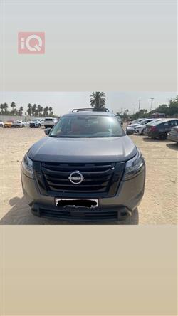 Nissan Pathfinder 2024
