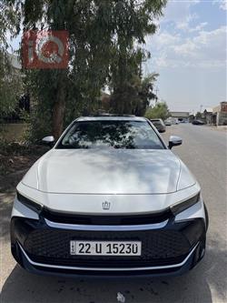 Toyota Crown 2023