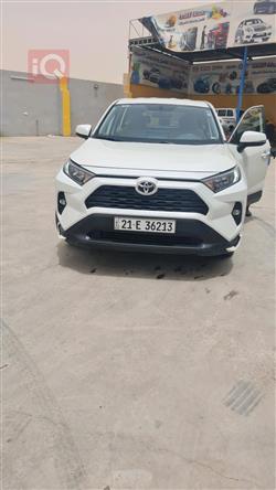 Toyota RAV4 2021