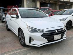 Hyundai Elantra 2020