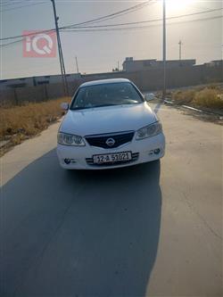 2010 نيسان صني