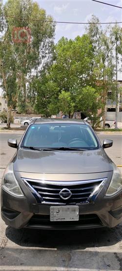 Nissan Versa 2015