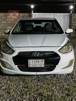 Hyundai Accent 2012