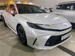 Toyota Camry 2025