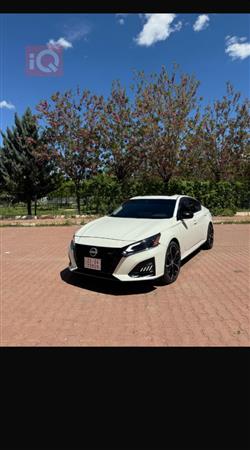 Nissan Altima 2023