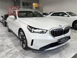 BMW 5-Series 2024