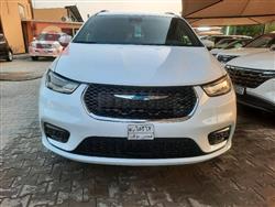 Chrysler Pacifica 2023