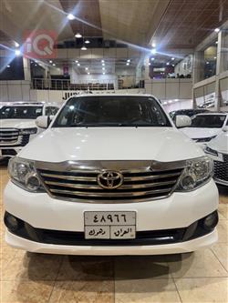 Toyota Fortuner 2013