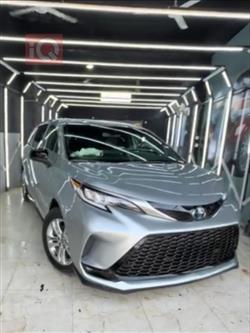 Toyota Sienna 2023