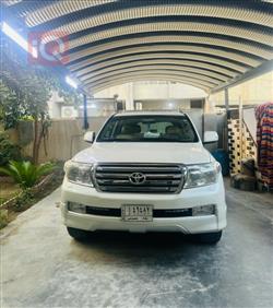 Toyota Land Cruiser 2011