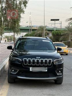 2019 جيب شيروكي