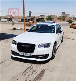 2018 كرايسلر 300