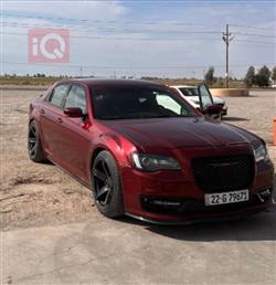 Chrysler 300 2021