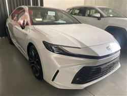 Toyota Camry 2025