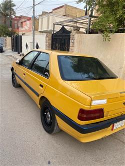 Peugeot 405 2012