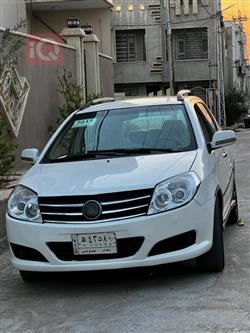 Geely MK Cross 2013