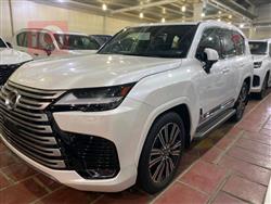 2025 لكزس LX