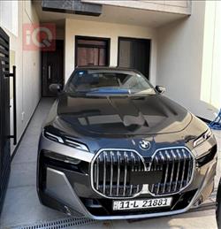BMW 7-Series 2023