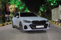 BMW 5-Series 2024
