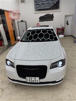 2022 كرايسلر 300