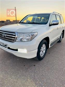 Toyota Land Cruiser 2011