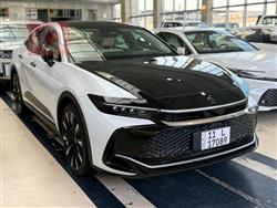Toyota Crown 2023