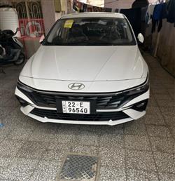 Hyundai Elantra 2024