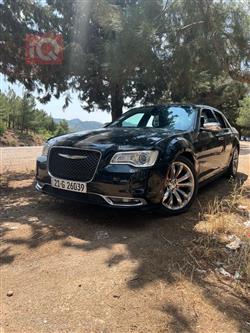 Chrysler 300 2016