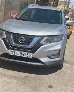 2019 نيسان روج