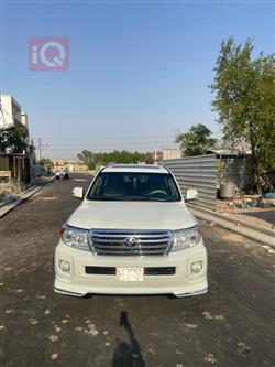 Toyota Land Cruiser 2011