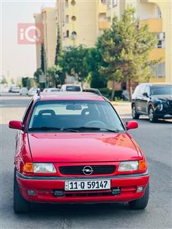 1993 اوبل استرا