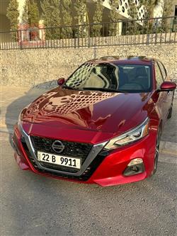 Nissan Altima 2020