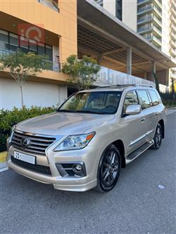 2015 لكزس LX