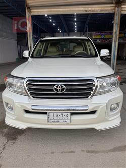 Toyota Land Cruiser 2013