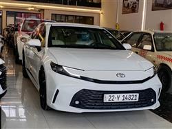 Toyota Camry 2025