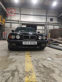 BMW 7-Series 1992