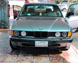 BMW 7-Series 1992