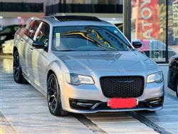 Chrysler 300 2018