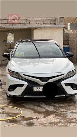 2018 تويوتا كامري