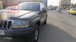 2000 جيب جراند شيروكي