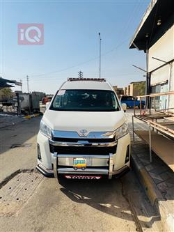 Toyota Hiace 2023