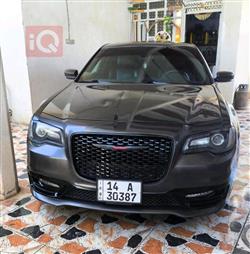 Chrysler 300 2022