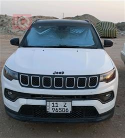 2023 جيب كومباس