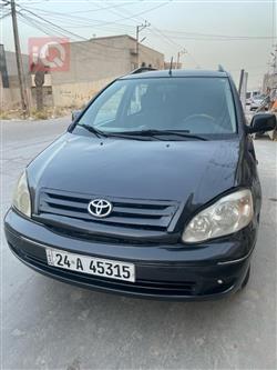 2002 تويوتا افنسز